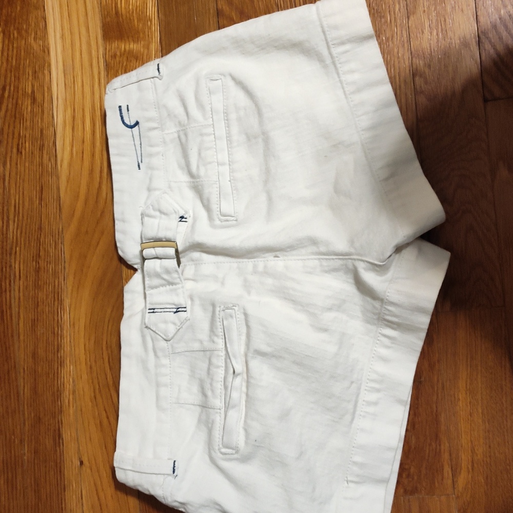 💜5/$25💜American Eagle Size 6 Shorts